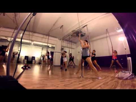 Spinning Poledance Alina Februar 2016 zu Muse - Supermassive Black Hole