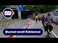 Fietsers nemen IJtunnel in Amsterdam vanwege ov-staking
