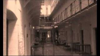 preview picture of video 'Ruthin Gaol Ghost Hunt'