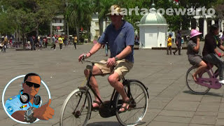 Download lagu SMILE FOR ME  - The Tiger | Western Nostalgia Legend (Kotatua, Jakarta 2010) mp3