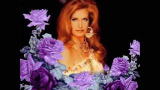 Musik-Video-Miniaturansicht zu Voglio che nessuno sappia mai Songtext von Dalida