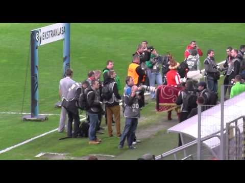 20140425 Cracovia - Podbeskidzie wyprowadzanie (05)