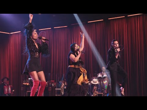 No llores por mi Argentina (Sugey Torres - A OTRO NIVEL)