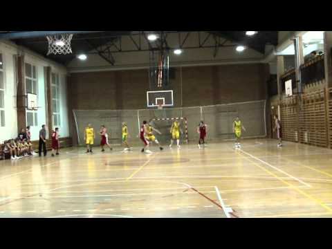 Koszykówka: PGKiM Ozimek - UKS SP 27 Katowice [III liga 12.11.2011r.]