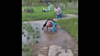 Download lagu Manusia kerdil #kerdil #shorts #lucu mp3