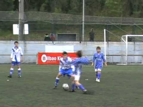 La Merced 2 - 0 Larramendi
