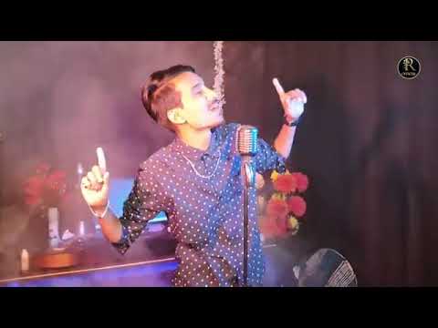 ঘরটা আমার ধোয়ায় ভরা