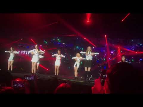180907 Momoland Wonderful Love + Talk Hallyupopfest 2018 Singapore