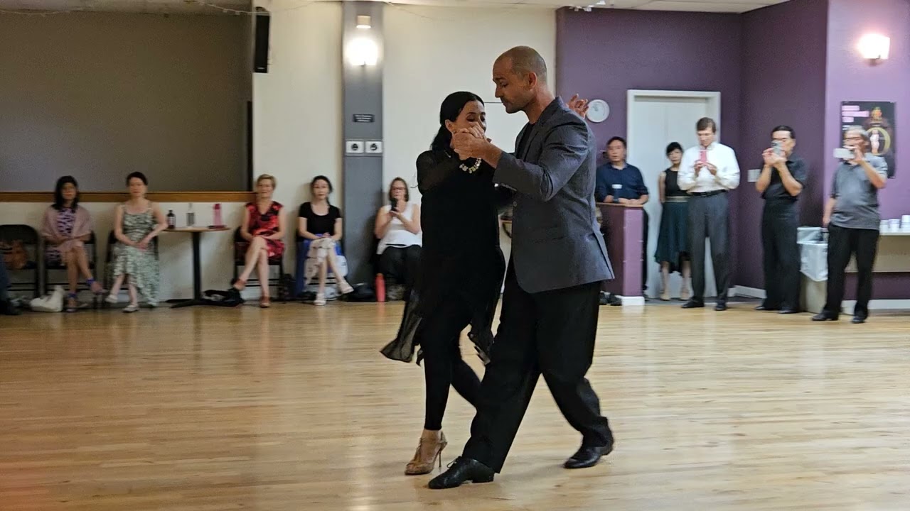 Guillermina Quiroga & Mariano Logiudice at Dance Blvd (2 of 3)