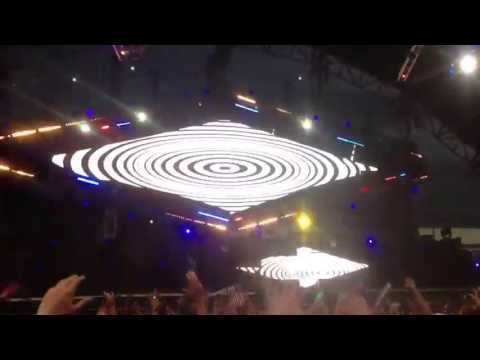 Clockwork vs Duck Sauce- Big Bad Basswolf Sound (Clockwork Bootleg). Knife Party- EDM Death Machine