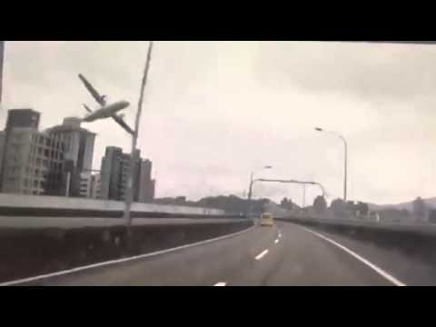 機師未遵守程序