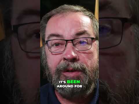 Yaesu FT 857D  The Ultimate Shack in a Box Radio!