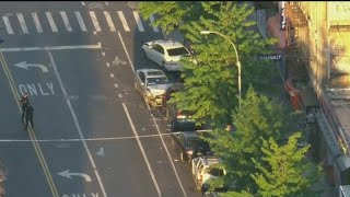 2 dead, 5 hurt as Upper Manhattan car crash spills onto sidewalk