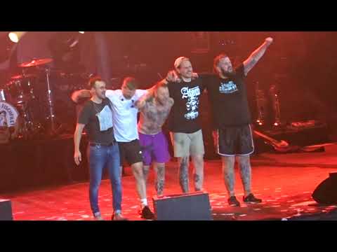 Feine Sahne Fischfilet - Komplett im Arsch (29.7.23 at Parkbühne Wuhlheide, Berlin)