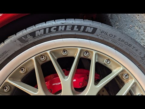 MICHELIN Pilot Sport 4s Tyre Review - One Significant Flaw