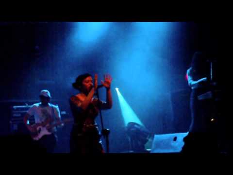 New Young Pony Club -The Optimist (live in Athens)