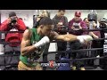 ERROL SPENCE SHADOW BOXING, MOVING HEAD & THROWING HOOKS ONE WEEK AWAY FROM MIKEY GARCIA FIGHT