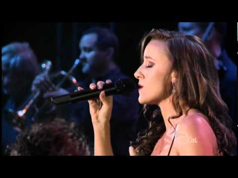 Yanni Live At El Morro - Lauren Jelencovich-Nightingale