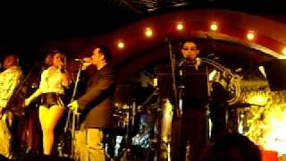D' Latin Orchestra con Yaya de DLG cantando Toro Mata .AVI