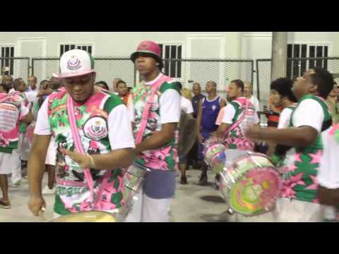 Esquentas 2015 - Bateria OS MENINOS DA MANGUEIRA