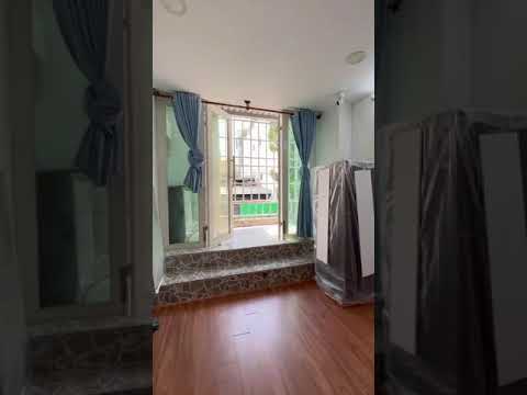 Serviced apartmemt for rent with balcony, private washing machine on Phan Dang Luu Street