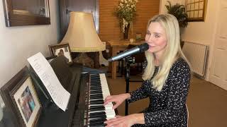 HONOLULU CITY LIGHTS -THE CARPENTERS - KAREN CARPENTER COVER EMMA GILMOUR PIANO COVER