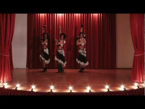 Viktoria Novak and the TriBeCa Dance Group - Dunkel