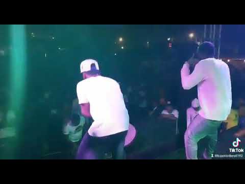 Kuami Vibez & Kleva Badd perform "Dawgi" at the BK SHUTDOWN 2023 and it was Lit AF🔥🔥🔥
