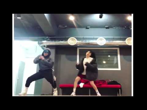 Hyuna & Edawn dance practice mirrored
