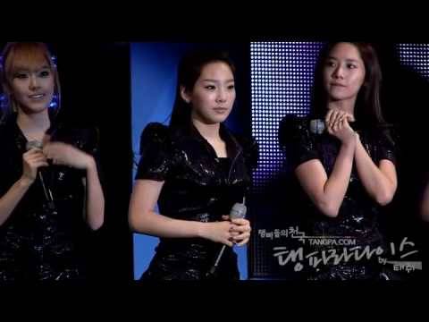 [Fancam] 100409 Taeyeon SNSD - Interview@Gwangju World Expo Light & Big Concert