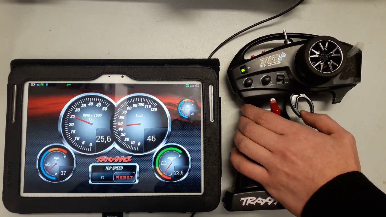 Traxxas E-Revo 1:8 VXL RTR modré