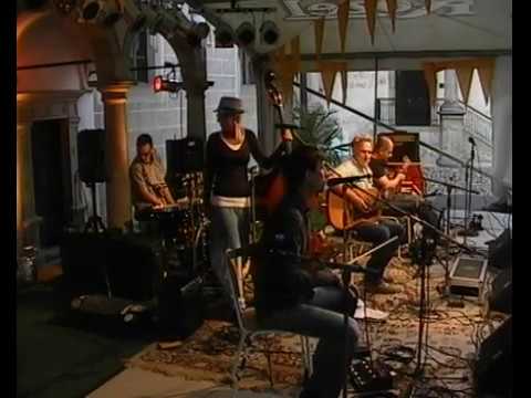 J. Bozeman a The Lazy Pigs, Druhá tráva a Charlie McCoy
