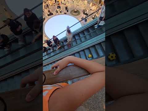 Avmde o top yukarı nasılsın çıktı.#shorts