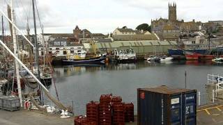 preview picture of video 'Penzance Promenade and Harbour, Cornwall'