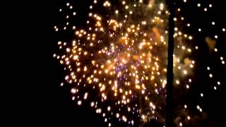 preview picture of video 'feu d'artifice elbeuf 13 juillet 2013 3/6'