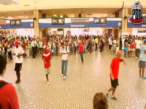 Mc Cyclone   Sarra Pra Esquerda, Sarra Pra Direita