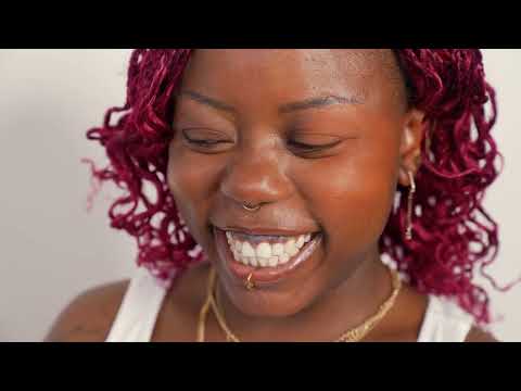 Fluff Bronzing Powder. How to: with Shamillar.