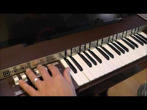 John Carpenter's Starman theme on a 1972 Magnus Chord Organ