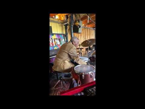 Mel Brown, drum master!