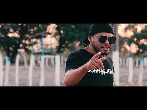 CLIPE SAUDADE E SOLIDÃO GAROTINHO