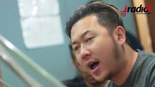 Download lagu Menunggumu Five Minutes mp3