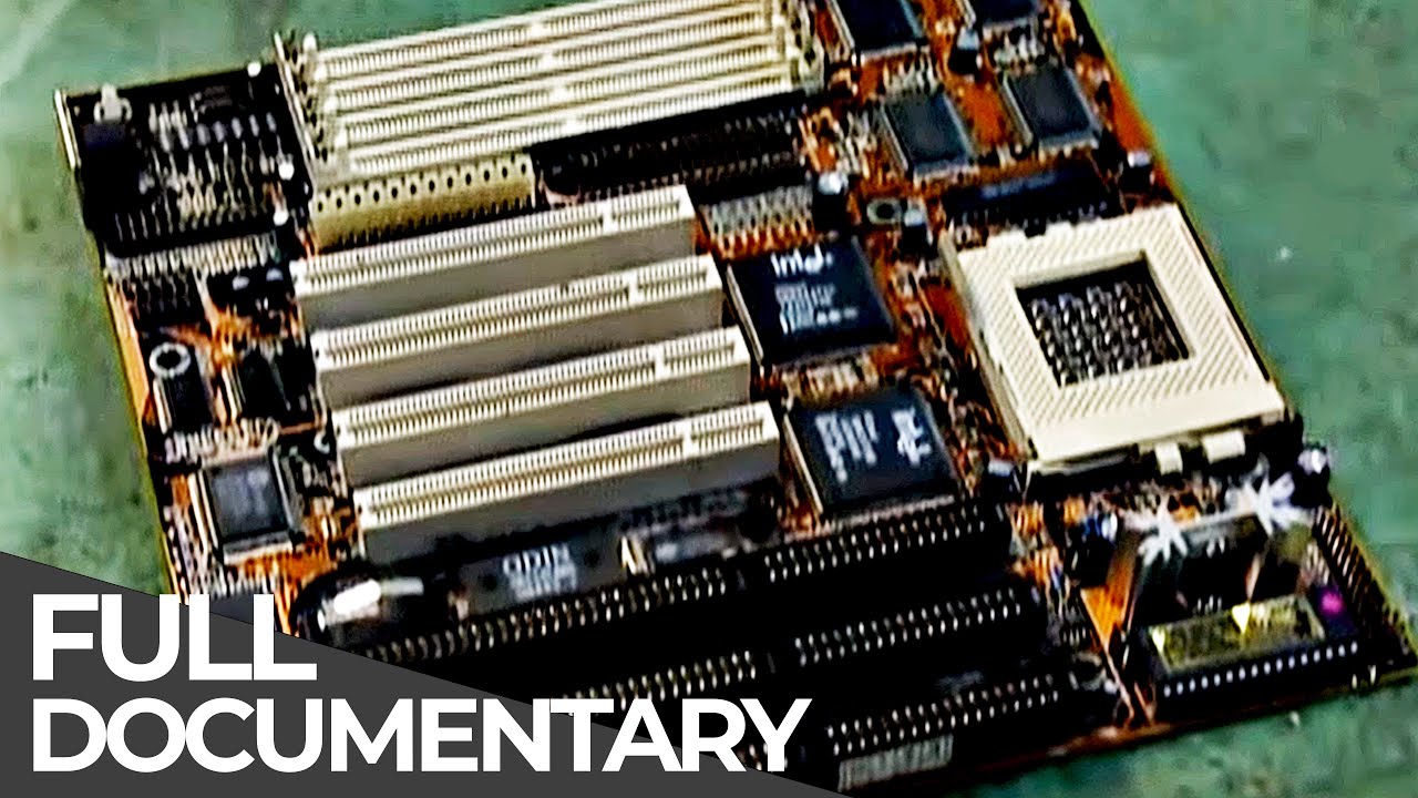 HOW IT WORKS | Computer Recycling, Bikinis, Pasta, Wind Turbines | Episode 5