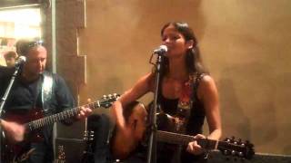 Jill Hennessy - &quot;Thunder Road&quot; by Bruce Springsteen live from Gallarate, Italy