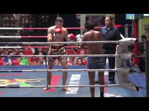 James Heelan (Tiger Muay Thai) vs Yodkumarn (Yudtajak Muay Thai) @ Patong Stadium 18/8/2014