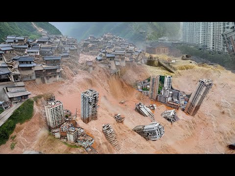 China&rsquo;s Capital Beijing Hit by Historic Floods Again&mdash;Infrastructure Fails Entire Districts Submerged