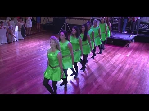 Groom Surprises Wedding Guests With Amazing Dance!