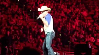 Dustin Lynch "Hell of a Night"  2-12-15