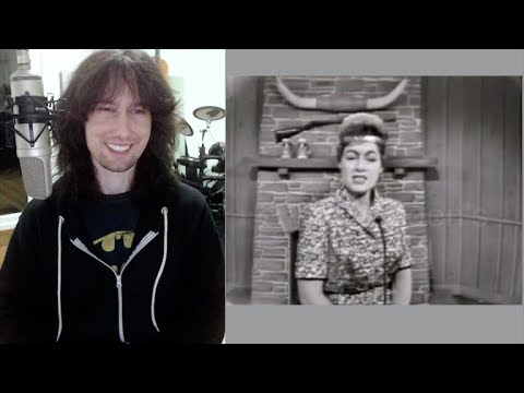British guitarist analyses Patsy Cline's 'Crazy' Vocal cords and expression!