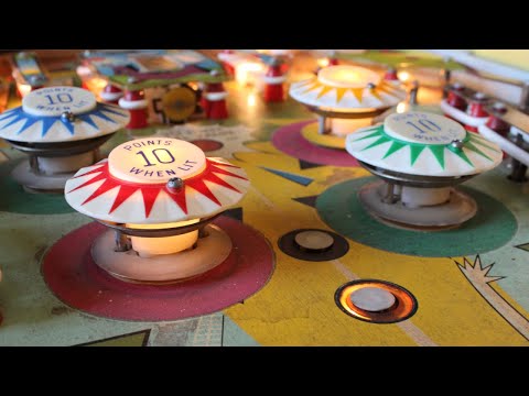 Old Pinball restoration in 5 minutes - Williams Jolly Roger 1968