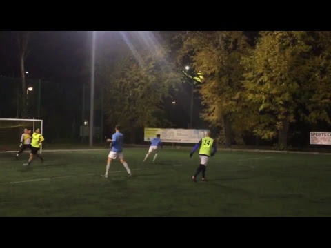 15.11 Elektrotim (żólte) - Gumzamet Fidasz (błękitne)